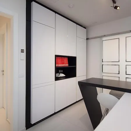 Chic 4 Bedrooms Istrian Star Close To Centre Private Heated Pool *