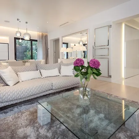 Chic 4 Bedrooms Istrian Star Close To Centre Private Heated Pool *
