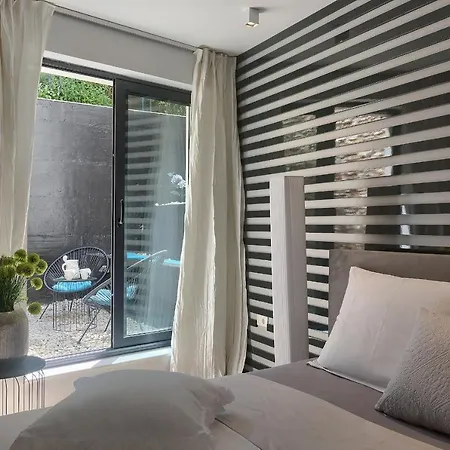 Chic 4 Bedrooms Istrian Star Close To Centre Private Heated Pool