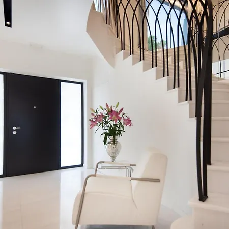 Willa Chic 4 Bedrooms Istrian Star Close To Centre Private Heated Pool